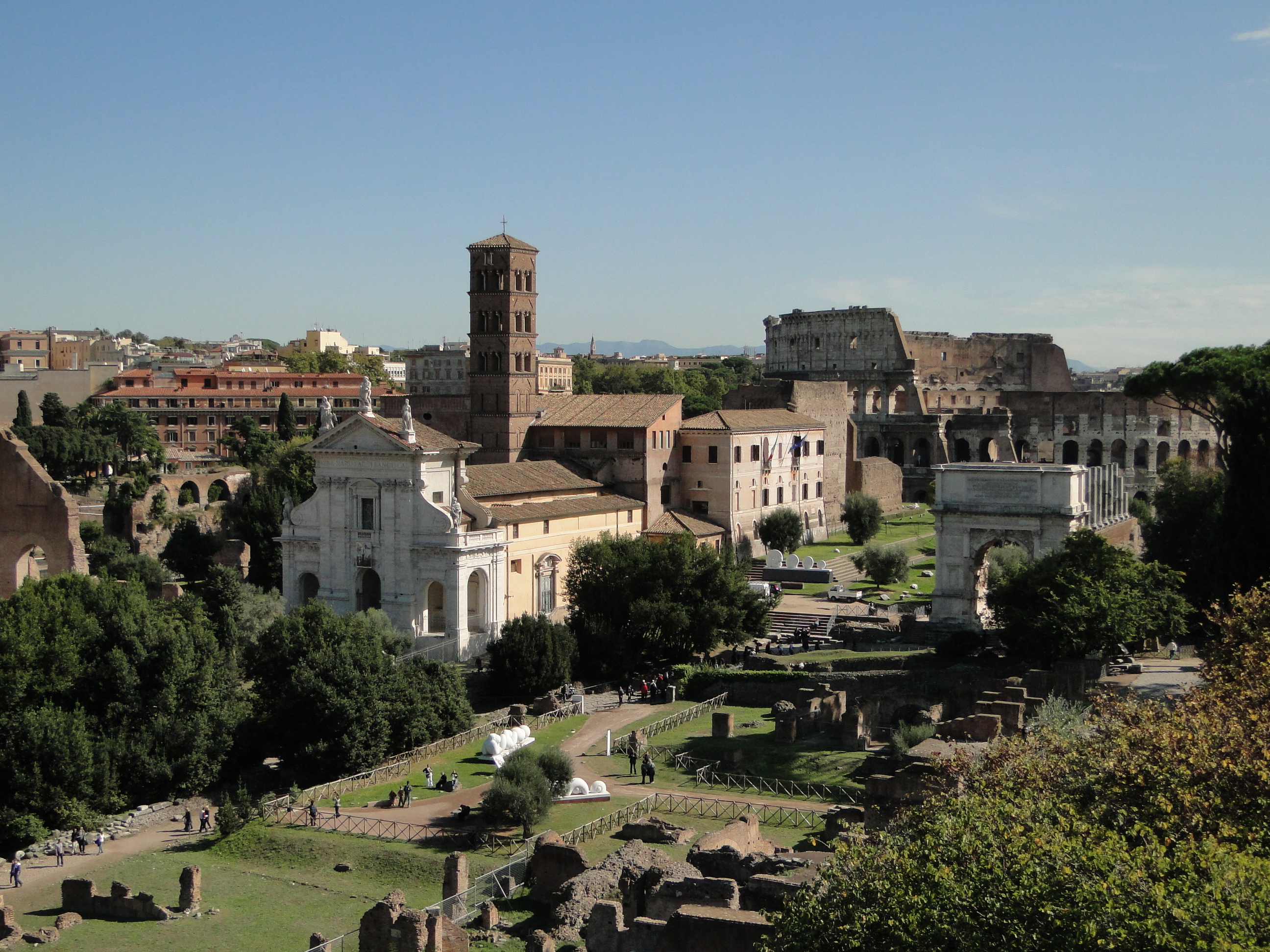 Coliseo, Foro Romano y Palatino, lugares más destacados de la antigua Roma