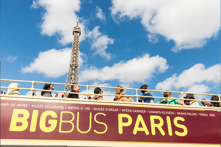 Explora Paris de manera fácil y cómoda, súbete al Big Bus